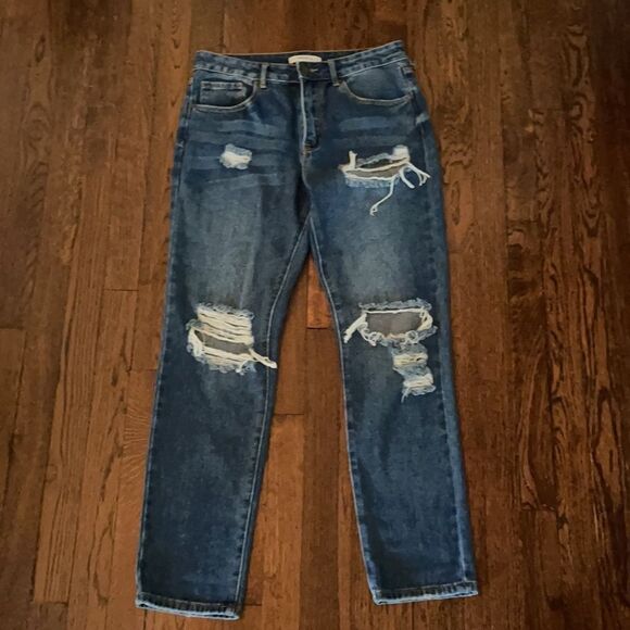 *Forever 21* Sz 27 Distressed Mom Jeans EUC READ - Picture 1 of 10